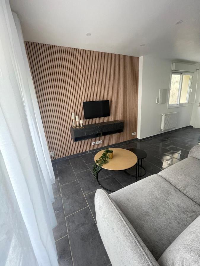 Studio Tout Confort, Au Pied De Toute Commodite, 2 Apartment Créteil Exterior photo
